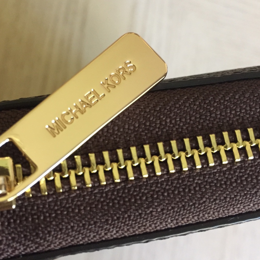 Michael Kors Center Stripe Brown Wallet, Wristlet - Picture 6 of 11